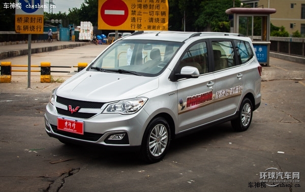 “神車”再進化 五菱宏光S1到店實拍 神車,五菱宏光S1,到店實拍