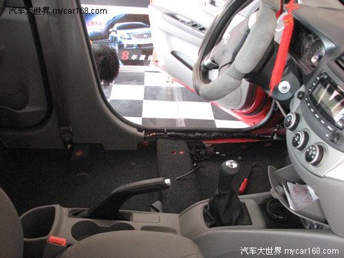 用車有道  長假歸來愛車“體檢”不可少