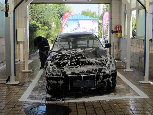 過度保養最易毀車 過度洗車輛漆面易早衰