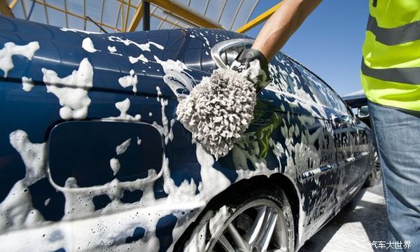 洗車像洗澡，以為外表靓麗，沒想到車漆空調都毀了