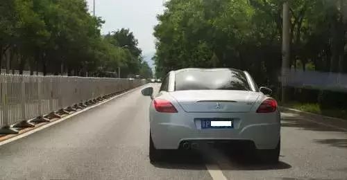 那些欠揍的開車行為,想想都恨得牙癢癢!