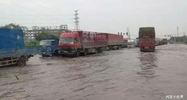 全國多雨 若要涉水行駛需要注意什麼？