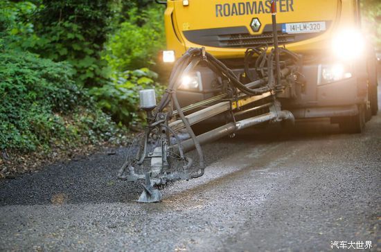 英去年花1.2億英鎊治理道路坑窪探索解決方案