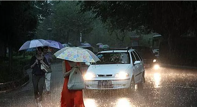 大雨水淹汽車處理方法