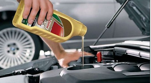 汽車保養用什麼機油