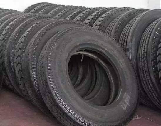 汽車輪胎漏氣怎麼辦_汽車輪胎漏氣怎麼修